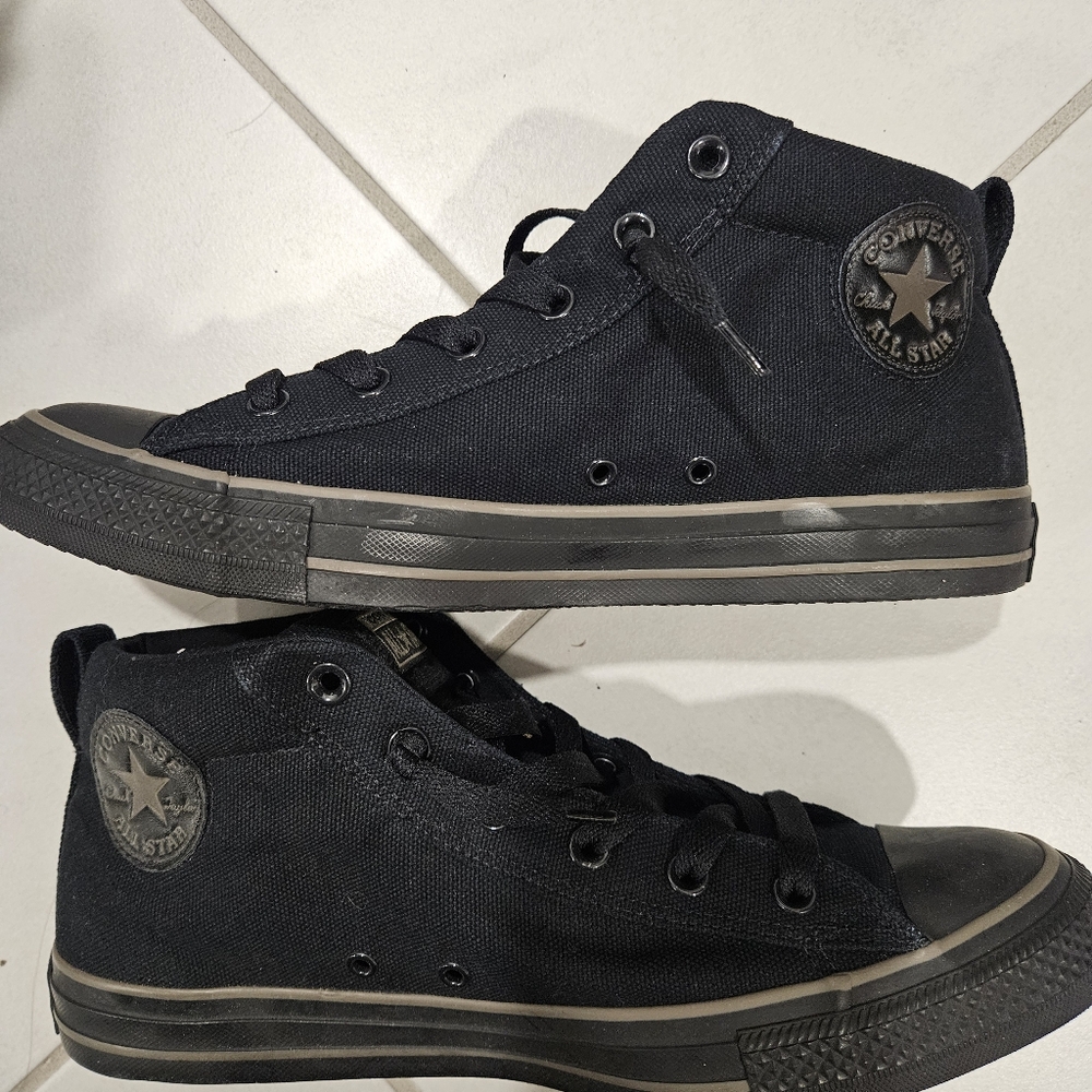 NWOT Converse Black High-Top Sneakers.